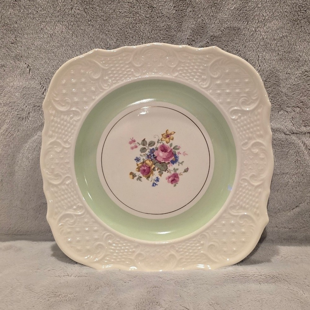 Vintage Vogue Pottery "Washington Colonial" Square Salad/Luncheon Plate 7.75"